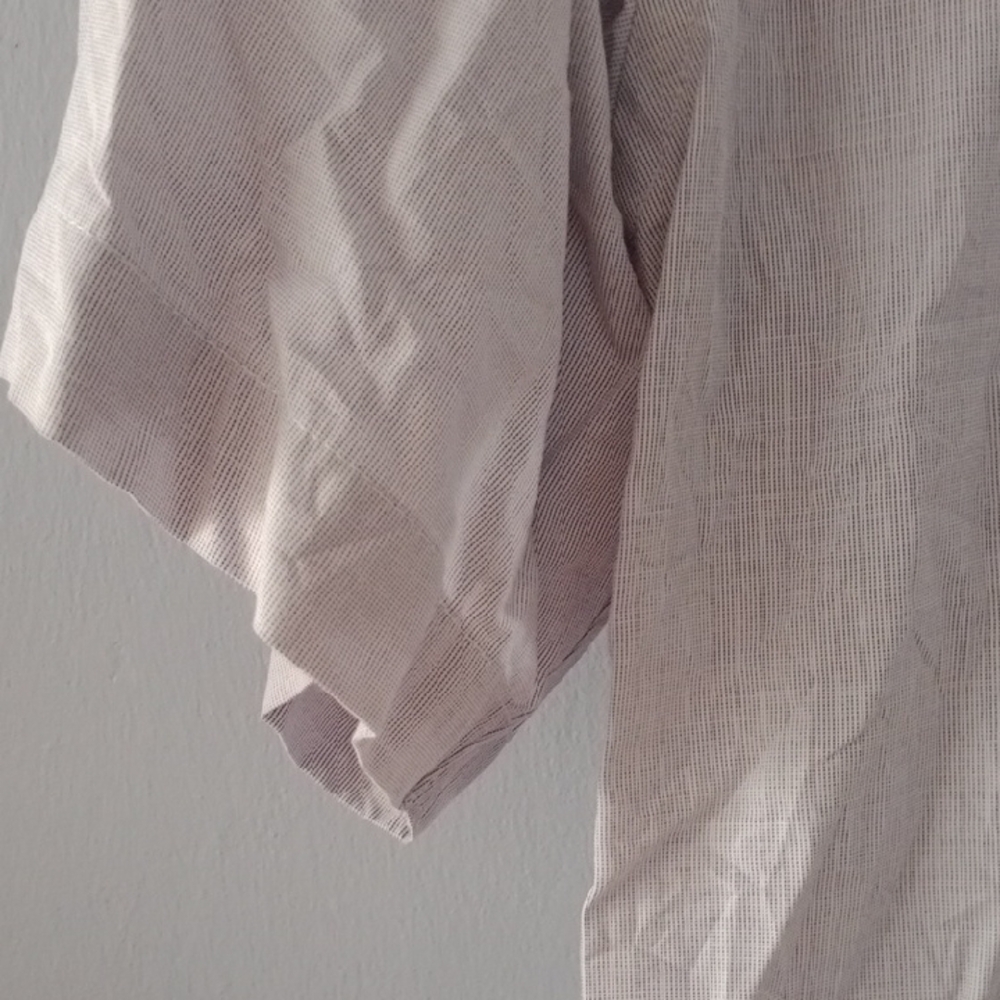 Men's Casual Button-Down Shirt in Light Gray - Picture 4 of 6